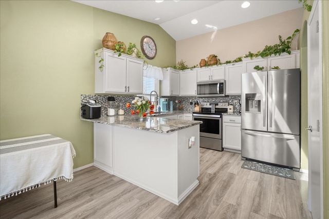 17920 N Addison Ct, Colbert, WA 99005