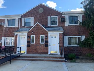 73-20 260th Street GV74-H5-1, Glen Oaks, NY 11004