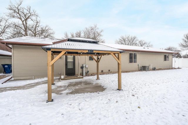 170 JEFFERSON STREET, Winneconne, WI 54986