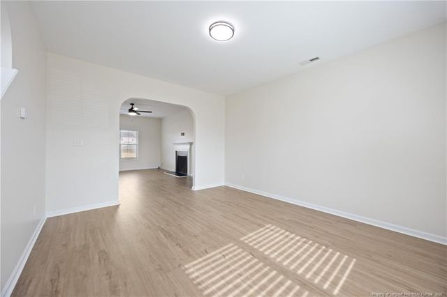 6614 Planters Row Drive, Hope Mills, NC 28348