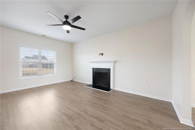 6614 Planters Row Drive, Hope Mills, NC 28348