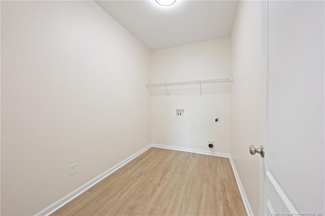 6614 Planters Row Drive, Hope Mills, NC 28348