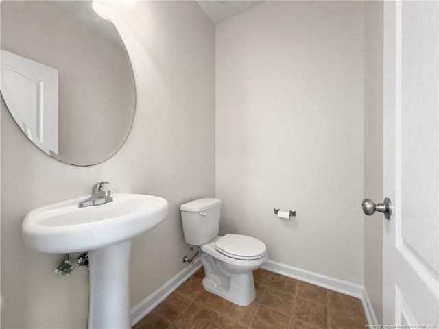 6614 Planters Row Drive, Hope Mills, NC 28348