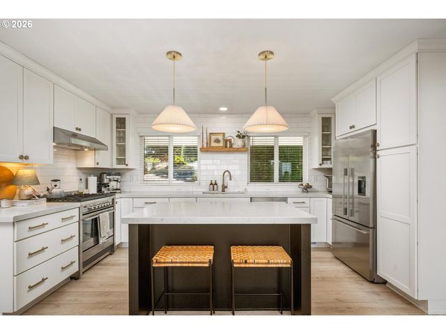 21290 Sw EASTVIEW Rd, Sherwood, OR 97140