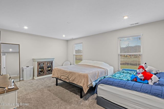 269 Rising Sun Ct, Shepherdsville, KY 40165