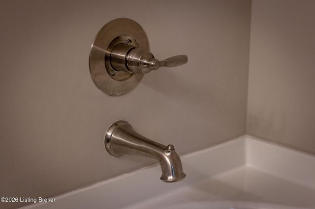 269 Rising Sun Ct, Shepherdsville, KY 40165