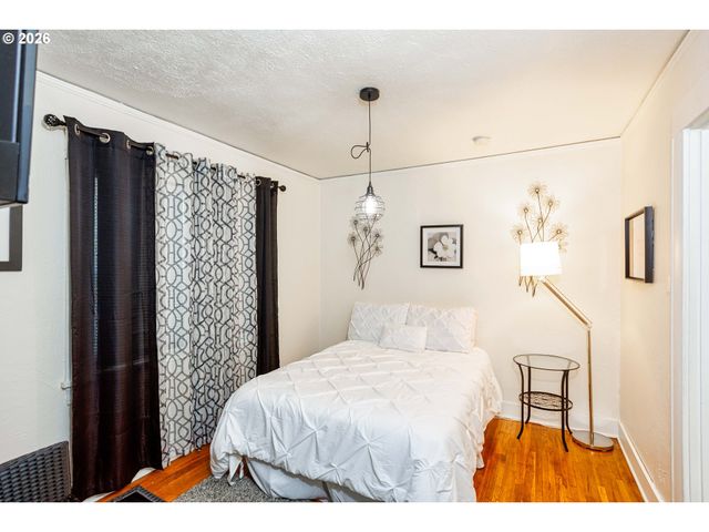 103 N MONROE St, Portland, OR 97227