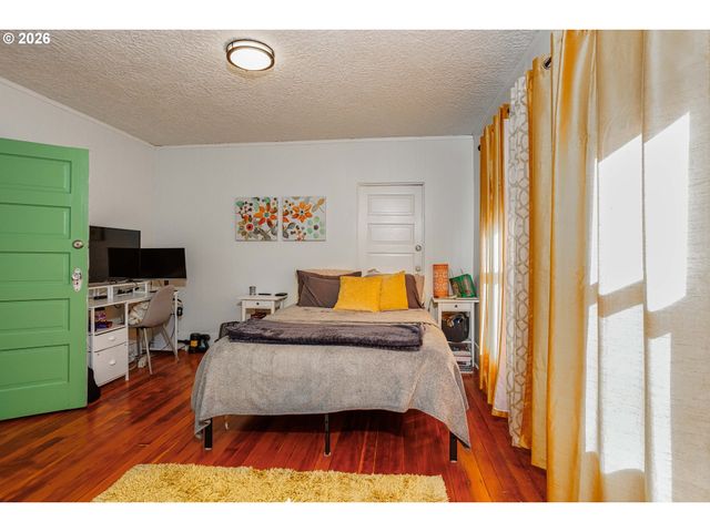 103 N MONROE St, Portland, OR 97227