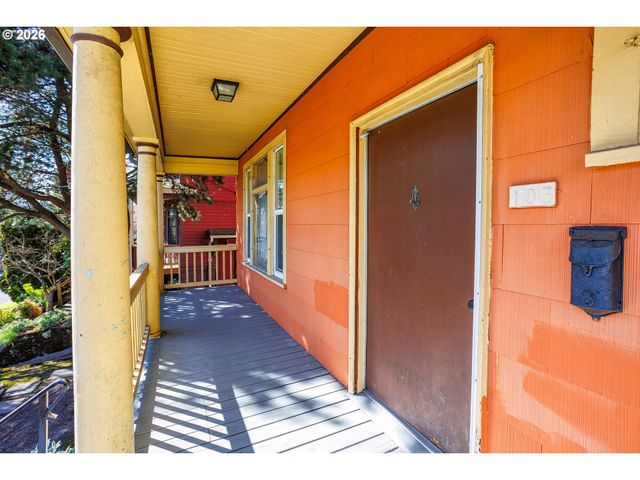 103 N MONROE St, Portland, OR 97227