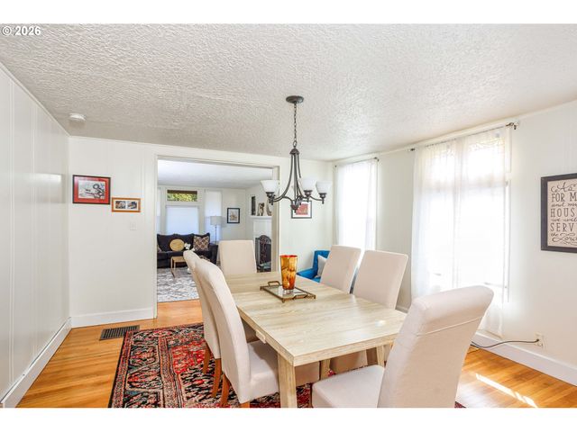 103 N MONROE St, Portland, OR 97227