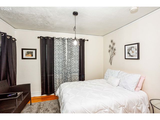 103 N MONROE St, Portland, OR 97227