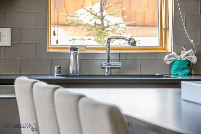 21 Black Eagle Road Unit 23, Big Sky, MT 59716