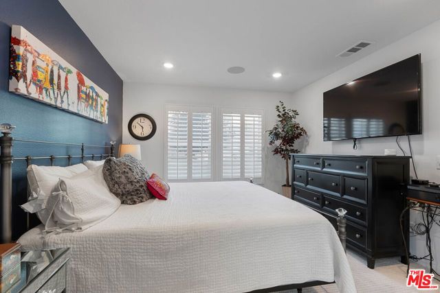 749 Daniel Freeman Circle, Inglewood, CA 90301