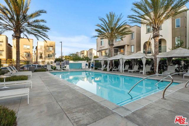 749 Daniel Freeman Circle, Inglewood, CA 90301