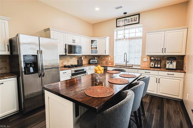 1488 Coolspring WAY, Virginia Beach, VA 23464