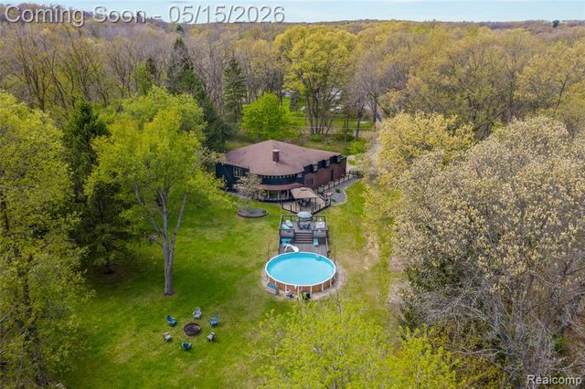 1751 Bird Road, Ortonville, MI 48462