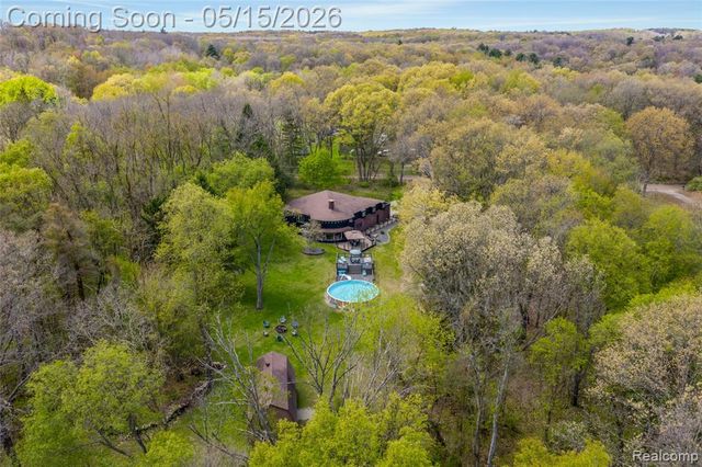 1751 Bird Road, Ortonville, MI 48462