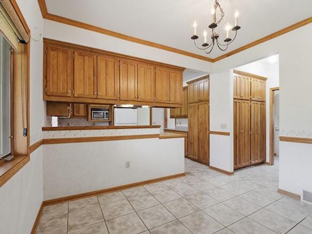 N6383 Hickory Cross, Plymouth, WI 53073
