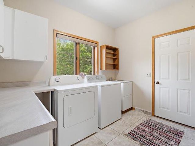 N6383 Hickory Cross, Plymouth, WI 53073