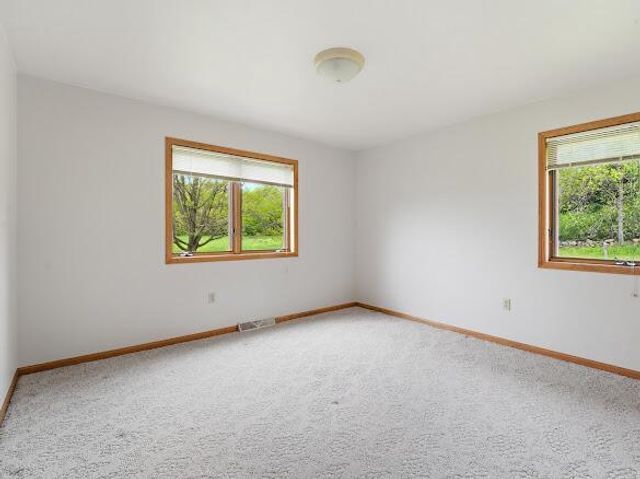 N6383 Hickory Cross, Plymouth, WI 53073