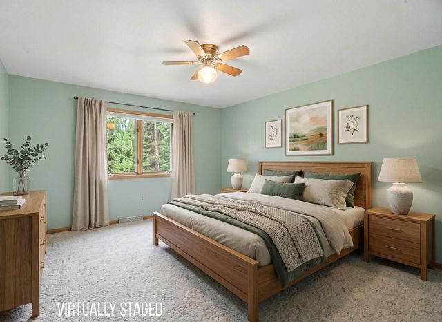 N6383 Hickory Cross, Plymouth, WI 53073