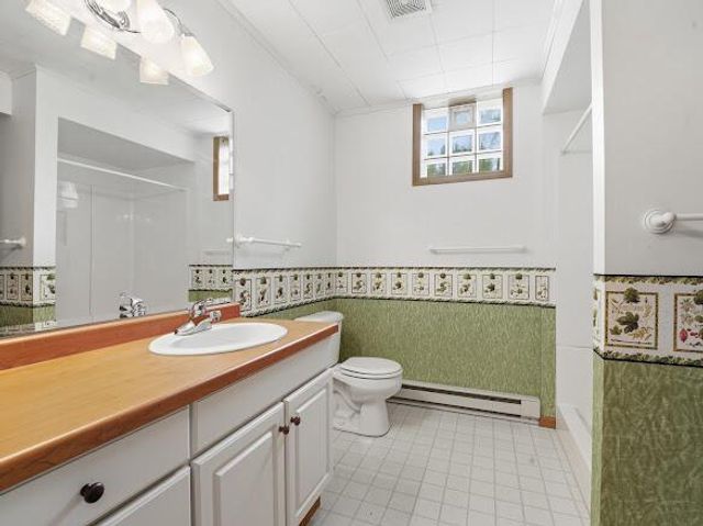 N6383 Hickory Cross, Plymouth, WI 53073