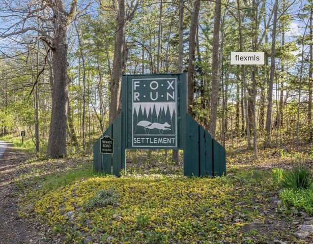 N6383 Hickory Cross, Plymouth, WI 53073