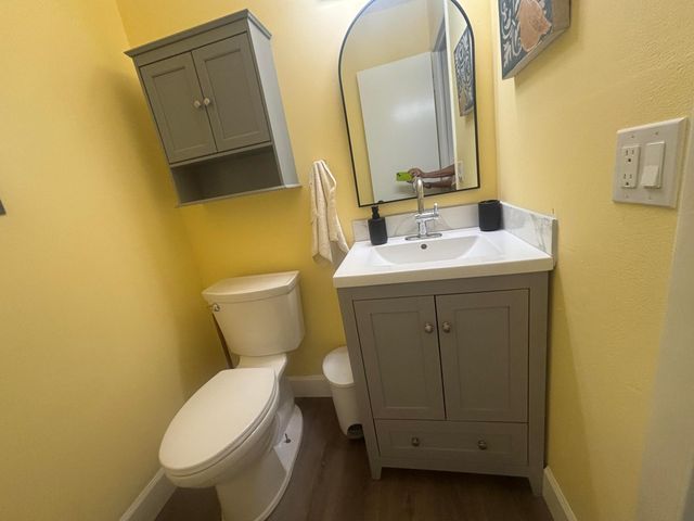 211 Country Lane C, Boynton Beach, FL 33435