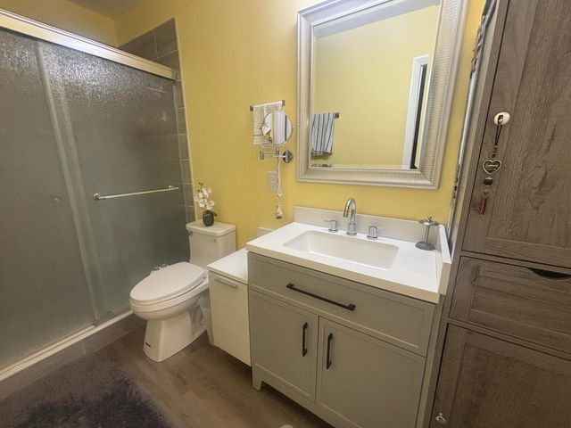 211 Country Lane C, Boynton Beach, FL 33435