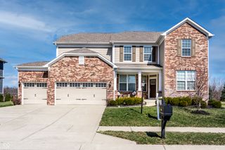 4450 Voyageur Way, Carmel, IN 46074
