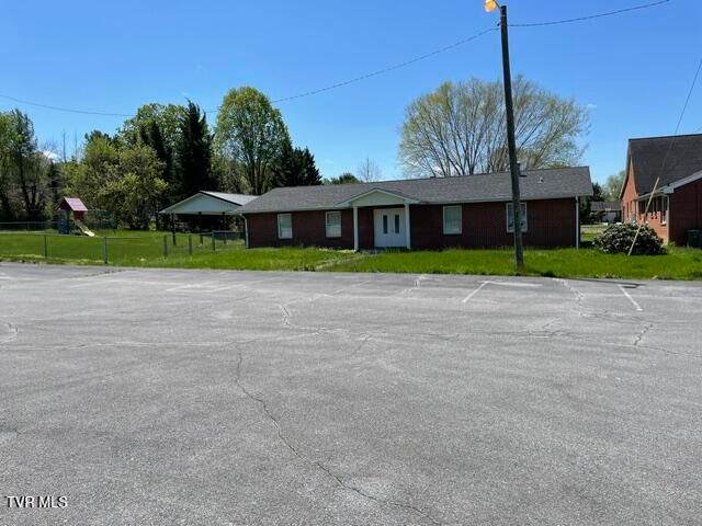 409 Gap Creek Road, Elizabethton, TN 37643