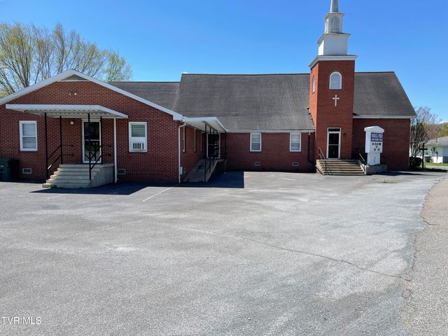 409 Gap Creek Road, Elizabethton, TN 37643