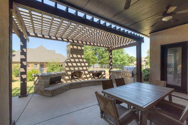 14403 Bella Terra Way, Edmond, OK 73034