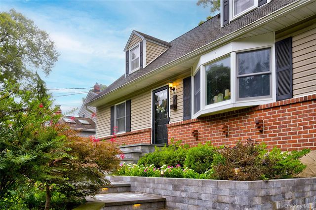 31 Circle Drive, East Northport, NY 11731