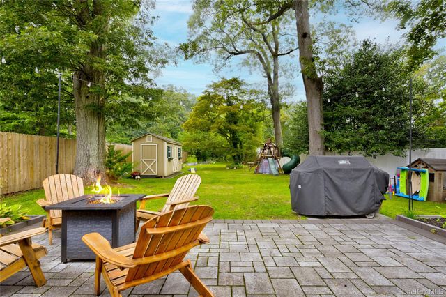 31 Circle Drive, East Northport, NY 11731