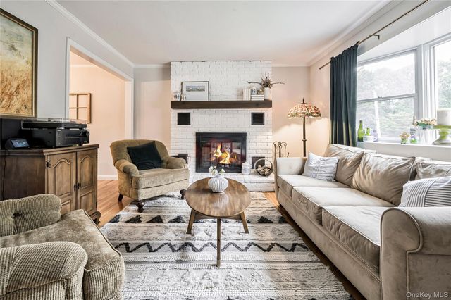 31 Circle Drive, East Northport, NY 11731