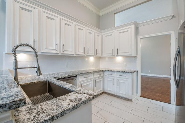 21818 Windsor Castle Drive, Spring, TX 77388