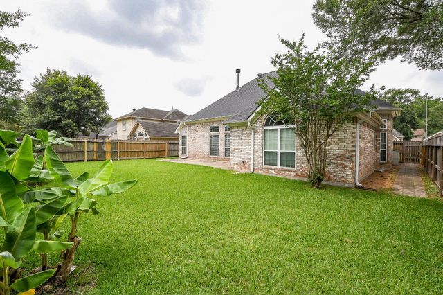 21818 Windsor Castle Drive, Spring, TX 77388