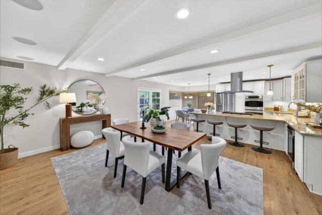 26 Sevilla Drive, Los Altos, CA 94022