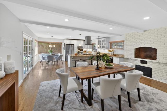 26 Sevilla Drive, Los Altos, CA 94022