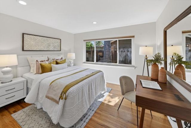 26 Sevilla Drive, Los Altos, CA 94022