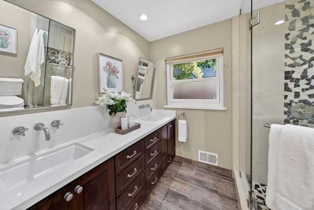 26 Sevilla Drive, Los Altos, CA 94022