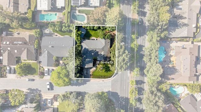 26 Sevilla Drive, Los Altos, CA 94022