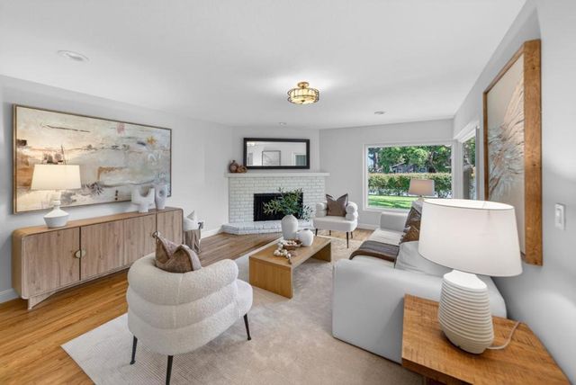 26 Sevilla Drive, Los Altos, CA 94022