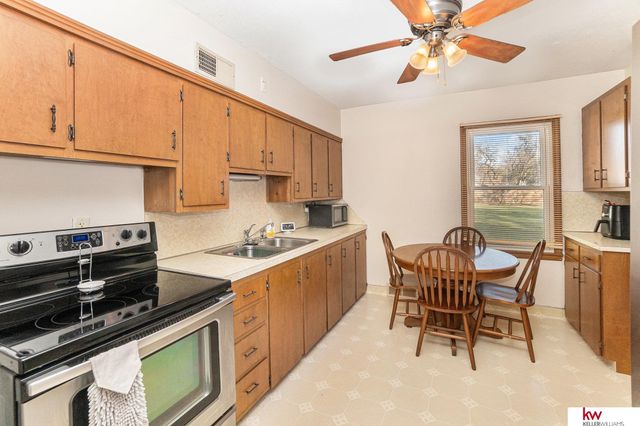 1554 Jackson Street, Blair, NE 68008