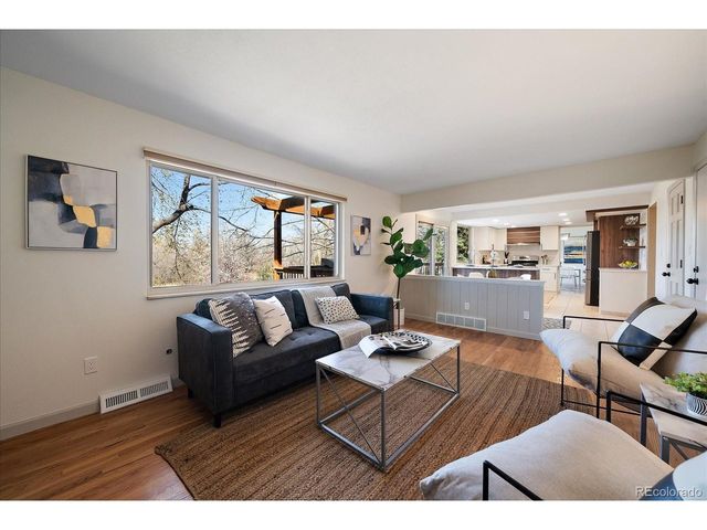 9357 W Iowa Ave, Lakewood, CO 80232