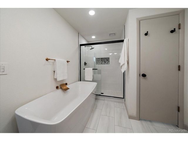 9357 W Iowa Ave, Lakewood, CO 80232