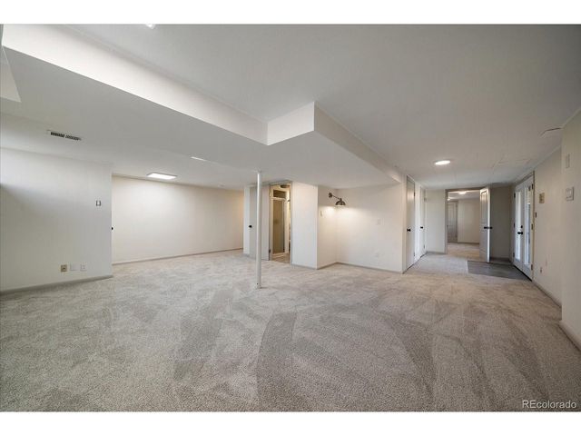 9357 W Iowa Ave, Lakewood, CO 80232