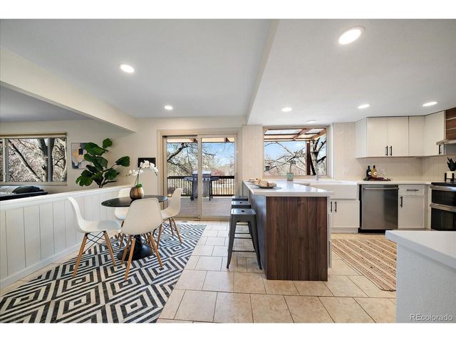 9357 W Iowa Ave, Lakewood, CO 80232