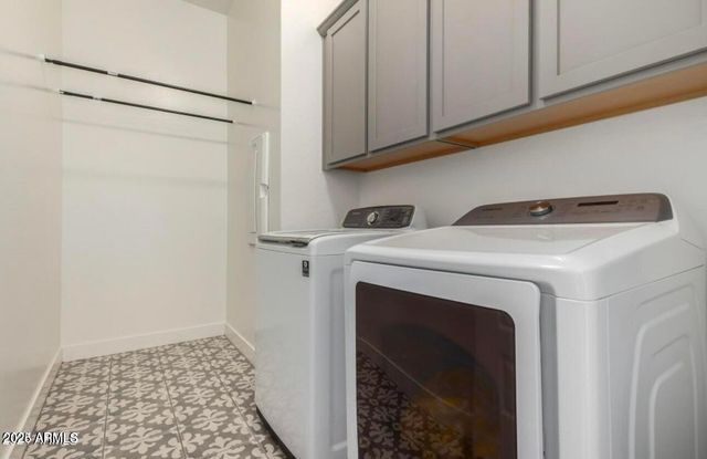 10345 E THATCHER Avenue, Mesa, AZ 85212